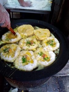 Street Eats Breakfast Tour in Shanghai