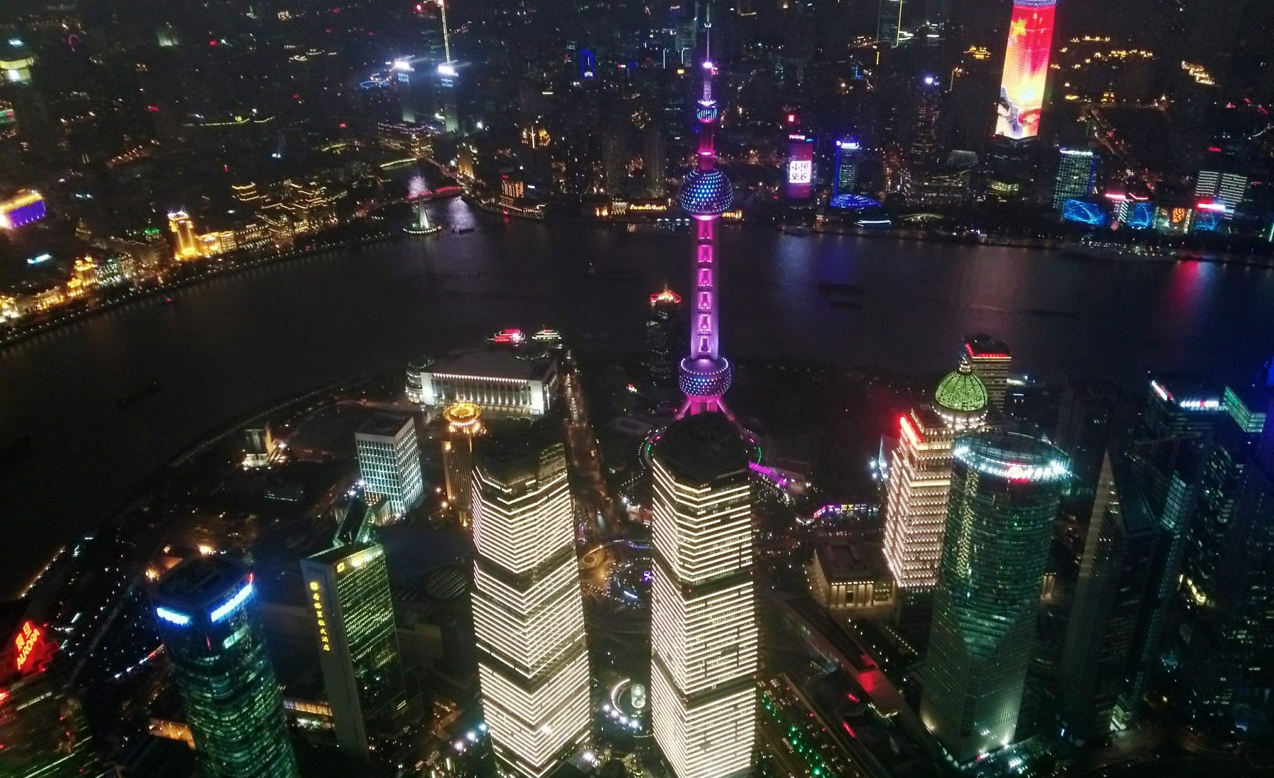 Spaziergang durch Xintiandi & Shanghai Tower Observatory