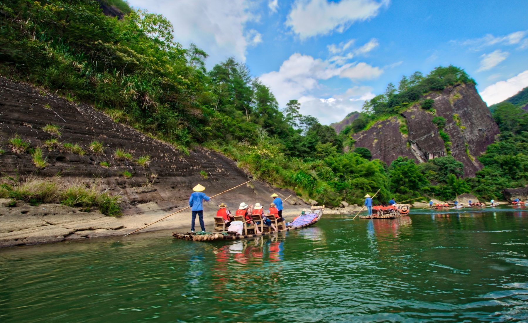 Dahongpao Scenic Area & Bamboo Rafting